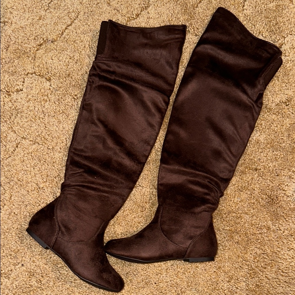 Elegant Brown Over-the-Knee Boots